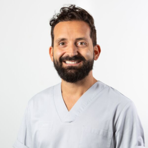 Borja Pérez de Castro - Odontólogo en PCM, Clínica Dental en Córdoba